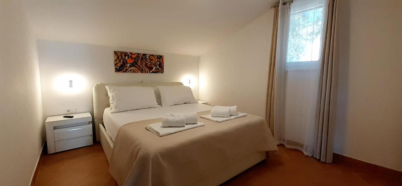 Vrbanj Holiday Hvar מראה חיצוני תמונה