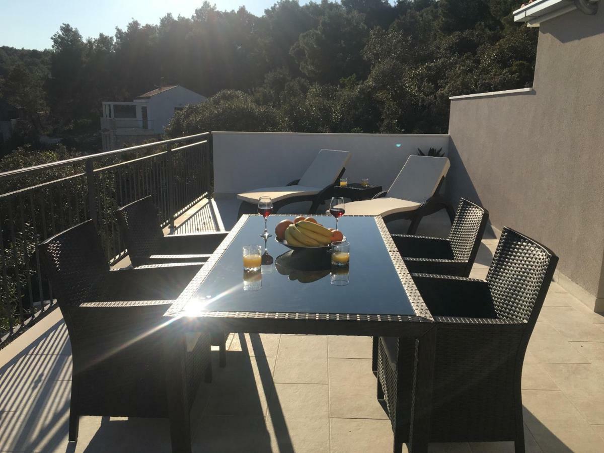 Vrbanj Holiday Hvar מראה חיצוני תמונה
