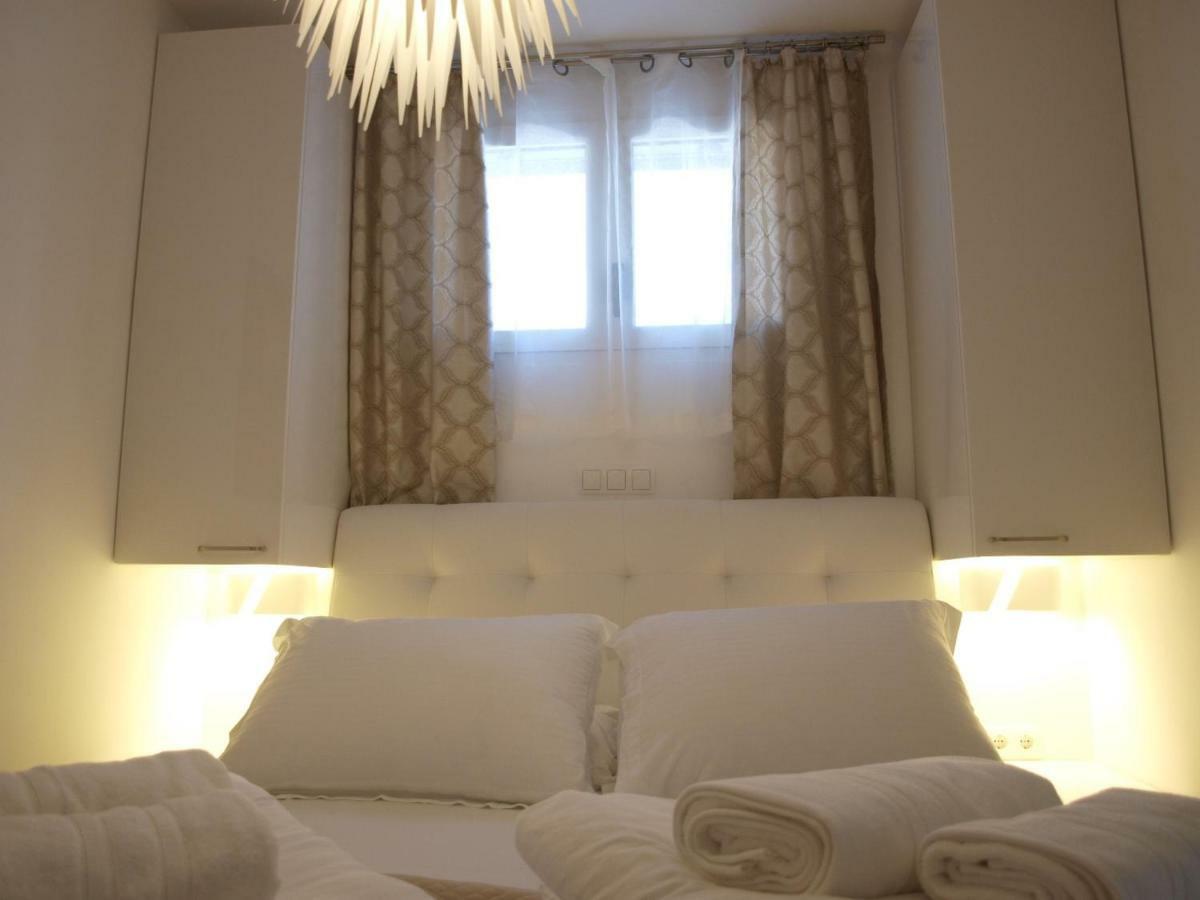 Vrbanj Holiday Hvar מראה חיצוני תמונה